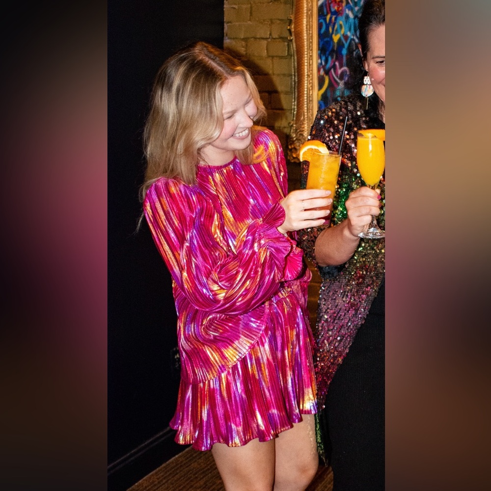 Queen of sparkles metallic set!